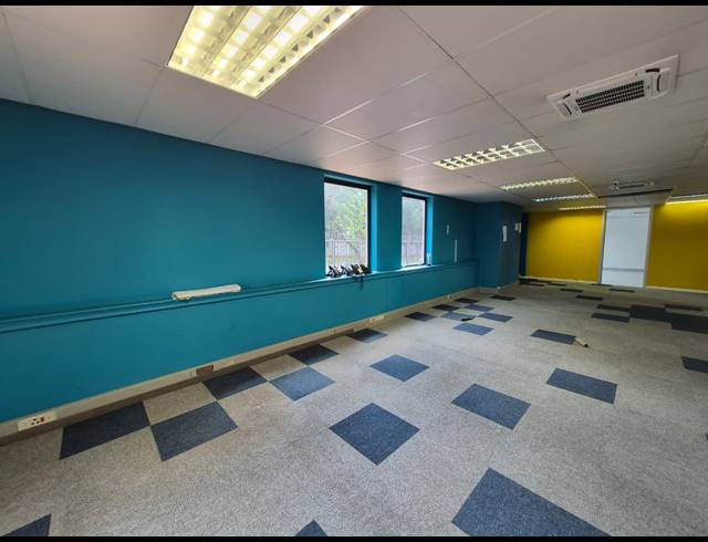304M² OFFICE TO LET IN SANDTON CENTRAL